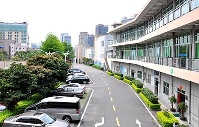 电子行业， 孵化器，加速器， 产业科技园区